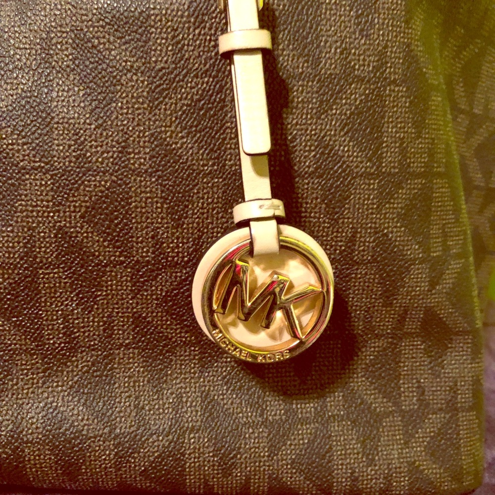 *Sale* Michael Kors Tote